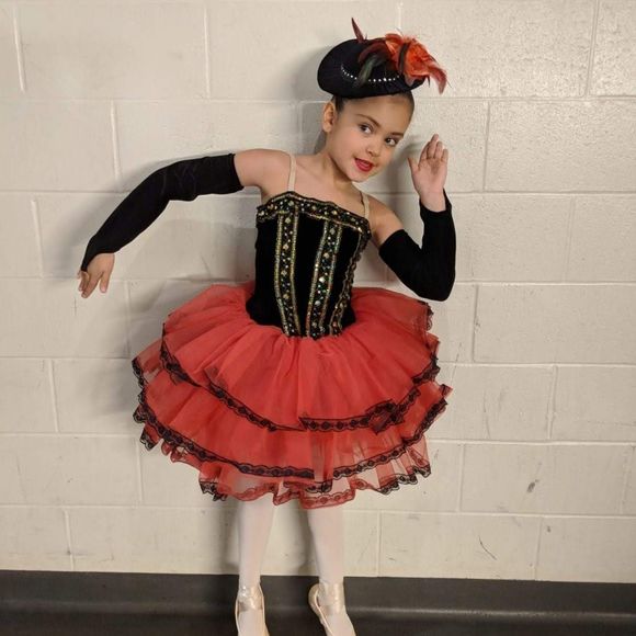 Meet your Posher, Tina - Picture 1 of 1